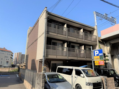 【外観】 | ミランダ宝塚南口 | 宝塚南口駅まで徒歩3分　好立地な条件！！