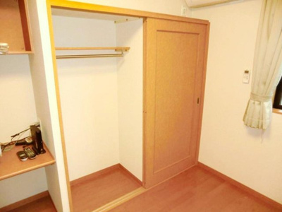 【内装】 | レオパレスサンシャイン松崎 | クローゼット
