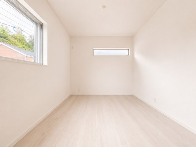 泉南市信達大苗代新築戸建の子供部屋|お子様のお昼寝に使えるお部屋です