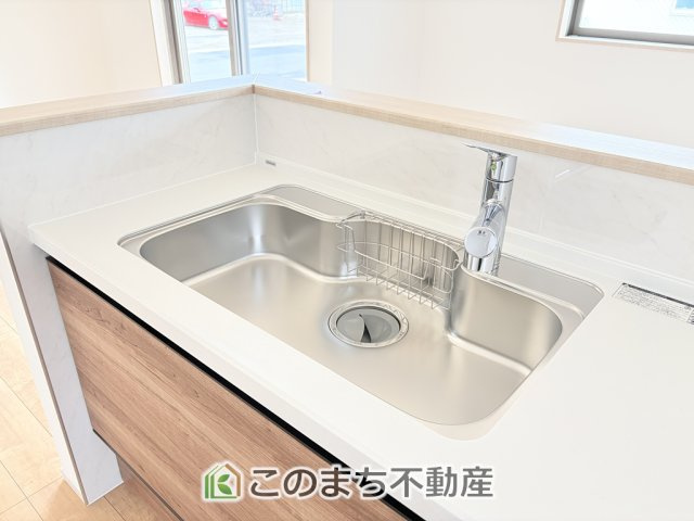 いろどりアイタウン矢板市鹿島町のキッチン|大きなシンクございます。