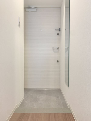 【玄関】 | 新品家具付きマンション下落合6B(KaGood東京)