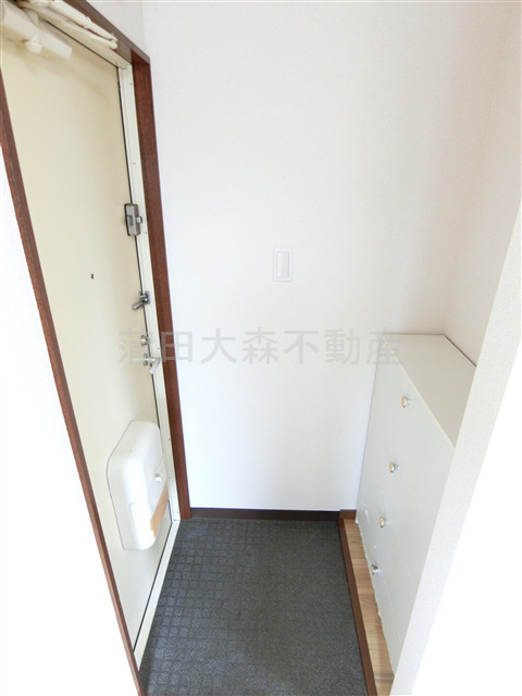イーグル蒲田の玄関
