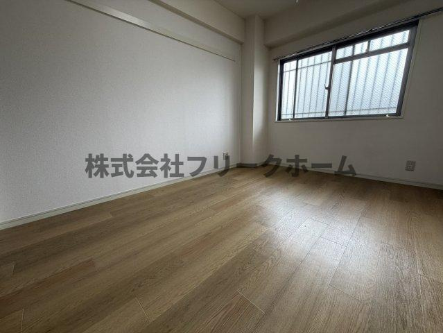 武蔵野市吉祥寺北町４丁目の賃貸マンションの寝室