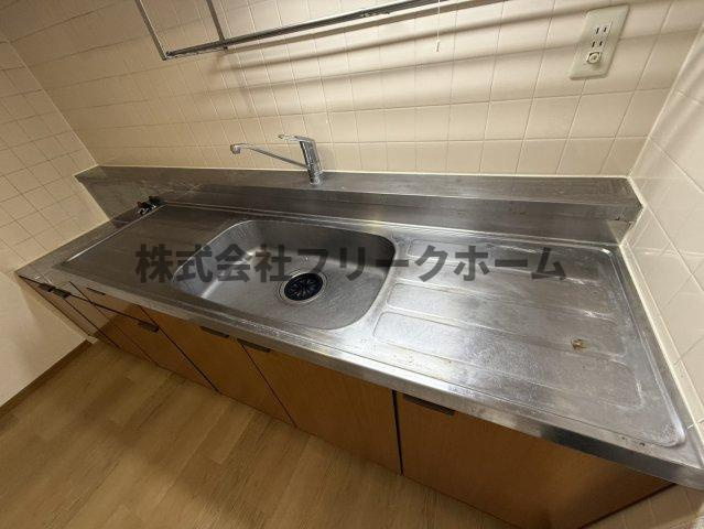 武蔵野市吉祥寺北町４丁目の賃貸マンションのキッチン