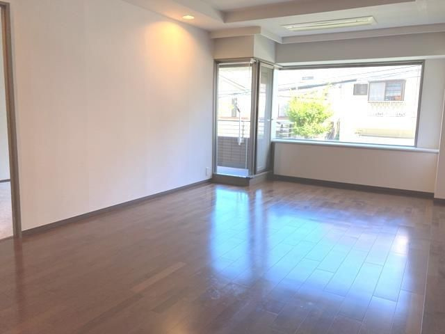 参宮橋マンションの居間・リビング