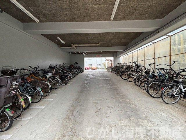 レゾン茅ヶ崎中海岸の駐輪場|敷地内駐輪場