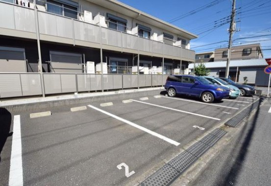 Amour　Glycineの駐車場