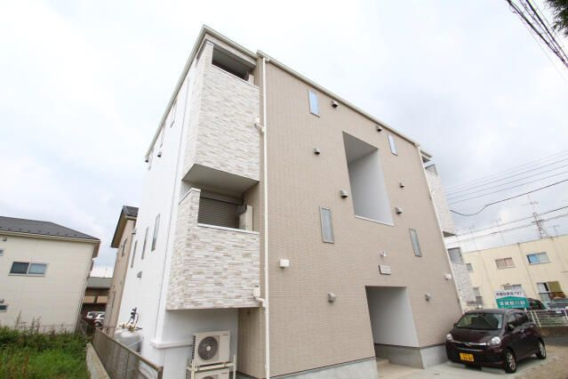 ＣＢ川越ジュアンの外観