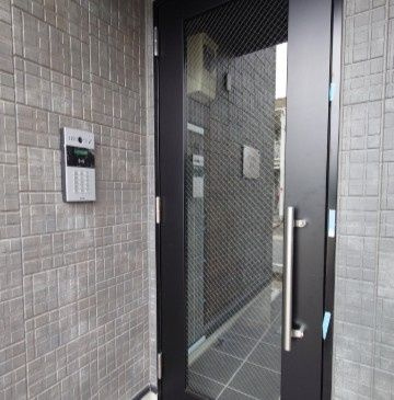 KLEIS上尾Ⅱのエントランス|同施工参考写真となります