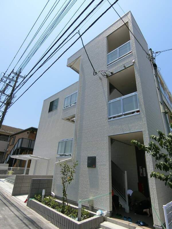 リブリ・柏町のエントランス