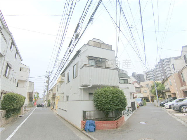 エステート加藤の外観