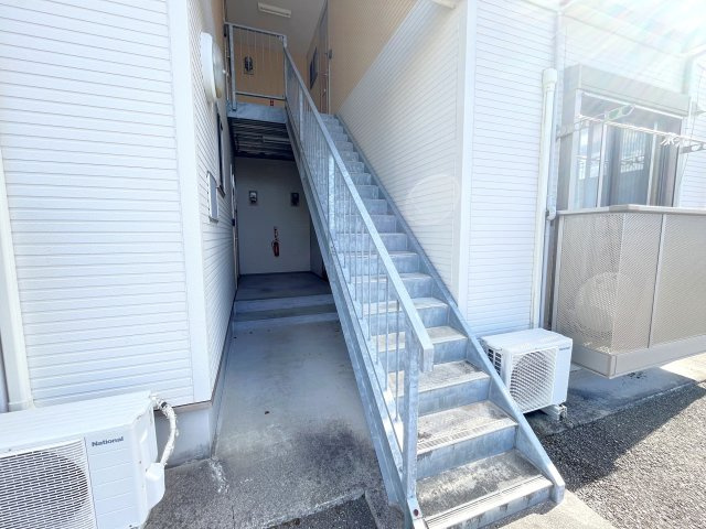 本町ガーデンハイツのエントランス