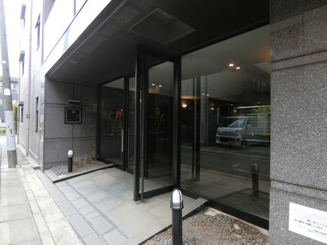 ルーブル武蔵小杉弐番館のエントランス