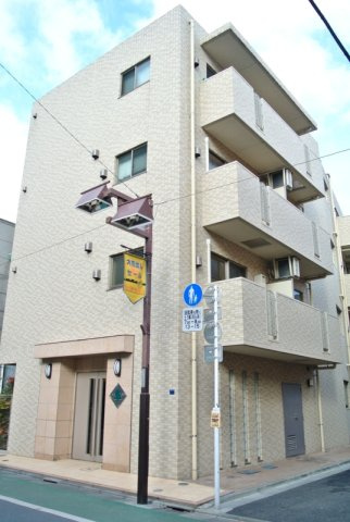 板橋区本町の賃貸マンションの外観