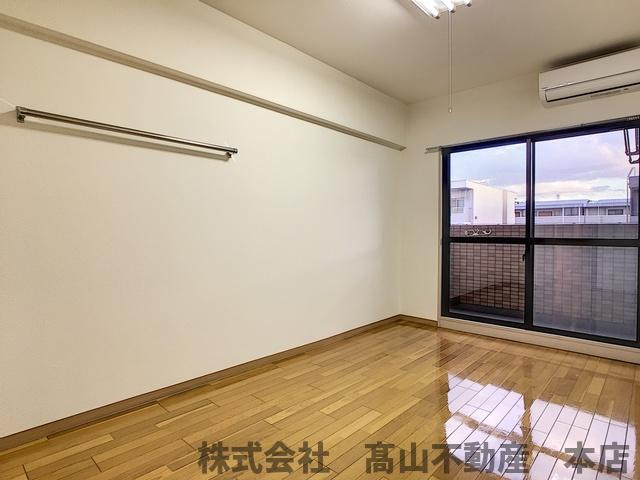宗像市自由ヶ丘２丁目の賃貸マンションの洋室