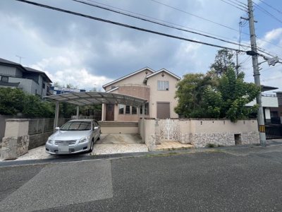 【駐車場】 | 星和台７丁目　中古戸建 | カーポート並列2台分ございます。