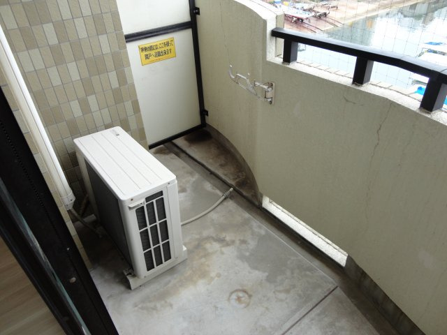 YKハイツ相生町のバルコニー