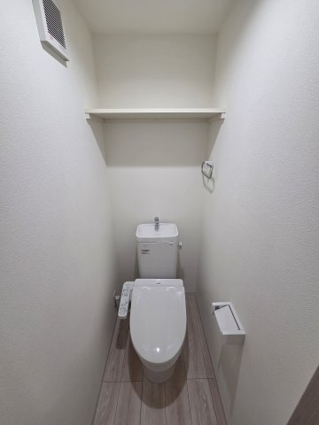 調布市下石原２丁目のアパートのトイレ