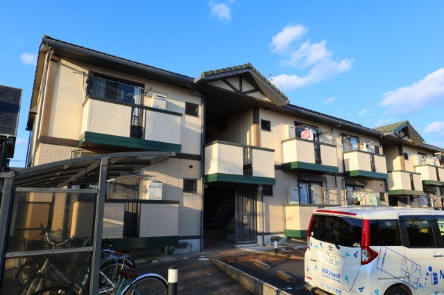 橿原市北妙法寺町のアパート