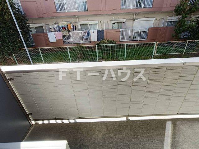 East Side Residence 2のバルコニー