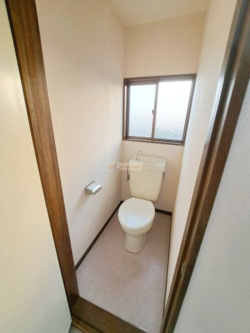 杉並区荻窪３丁目のアパートのトイレ