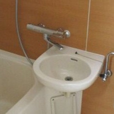 ホワイトKYの洗面所