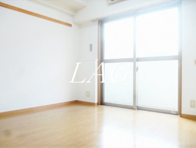 【居間・リビング】 | シルビアⅡ | 洋室のお部屋です。