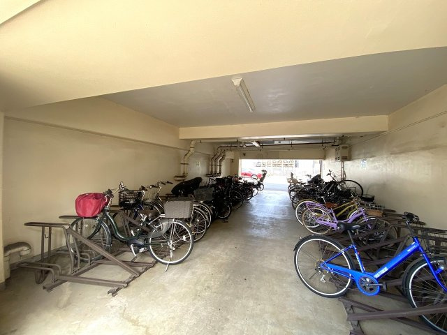 アストレア川越の駐輪場|駐輪場