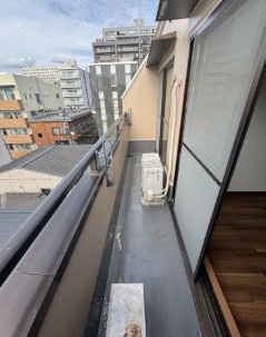 第二佐々木ビルのバルコニー