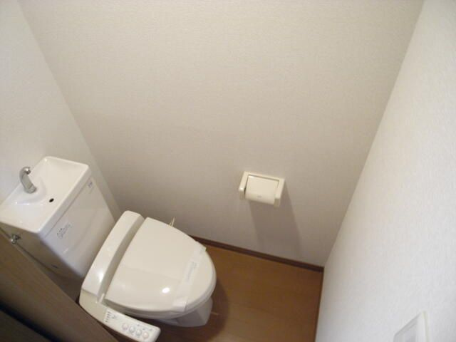 プライム立川のトイレ