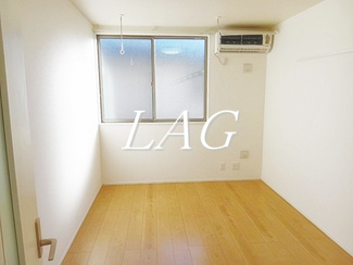【居間・リビング】 | エスパーダ赤塚 | 居室です。