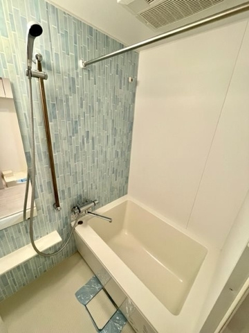 新品家具付きマンション原町3(KaGood東京)の浴室