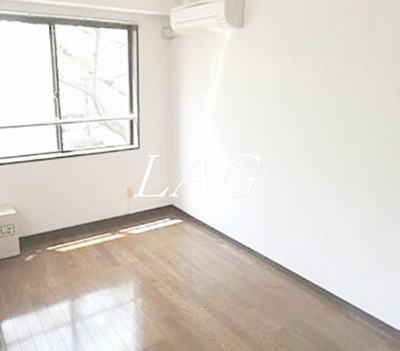 【居間・リビング】 | リバーサイド永代 | 洋室のお部屋です。