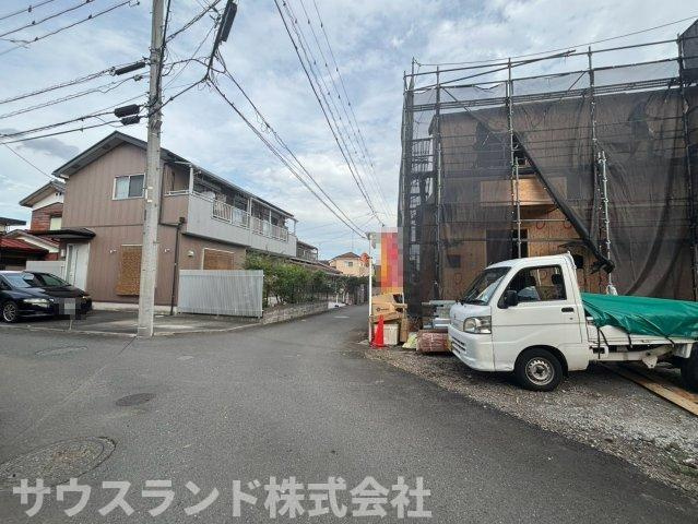 八王子市諏訪町３期の前面道路含む現地写真