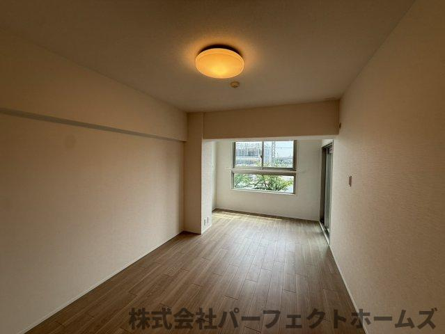 【居間・リビング】の画像