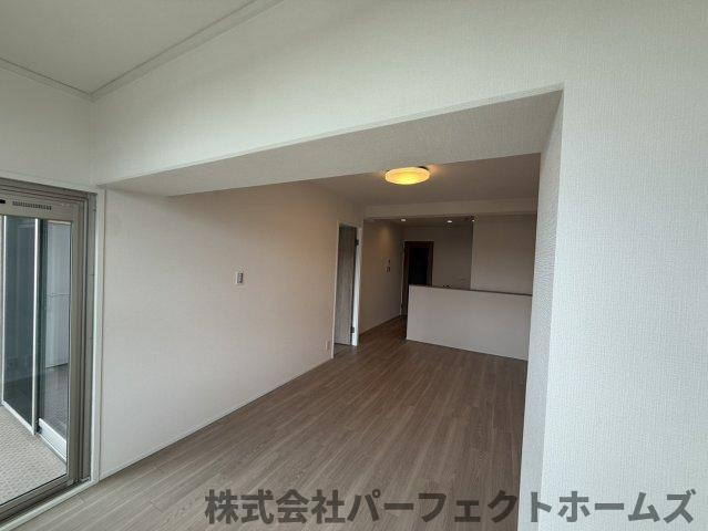 【居間・リビング】の画像