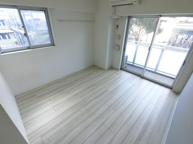 オーキッドレジデンス船橋本町の寝室