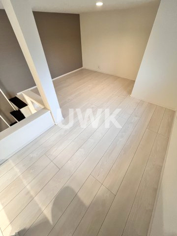 京都市山科区四ノ宮泉水町のアパートの内装