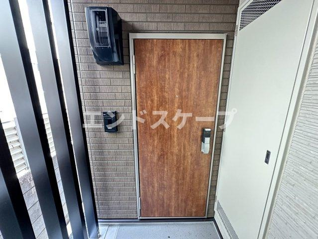 カーサ　ソラティオの玄関|高崎、前橋のお部屋探しはエンドスケープまで！お客様の理想お聞かせ下さい♪