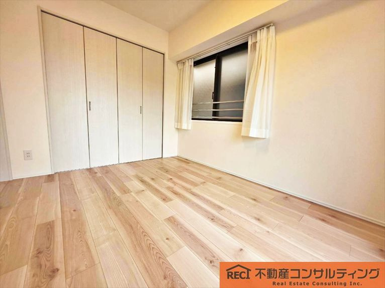 コスモ芦屋川シーサイドテラスの洋室