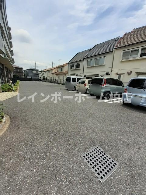 【仲介手数料：50％OFF】対象物件！の駐車場|カースペースがあります