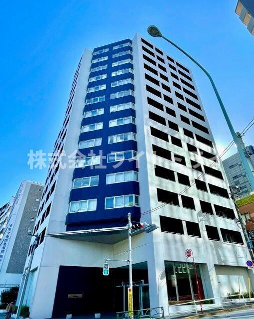 レジディア市ヶ谷のエントランス