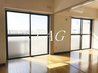 【居間・リビング】 | エクレール上池台 | 洋室のお部屋です。