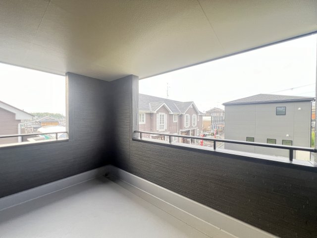 大和郡山市矢田町のバルコニー|インナーバルコニー