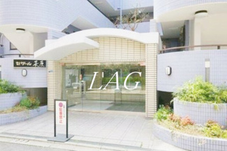 【エントランス】 | セザール長原 | エントランスです。