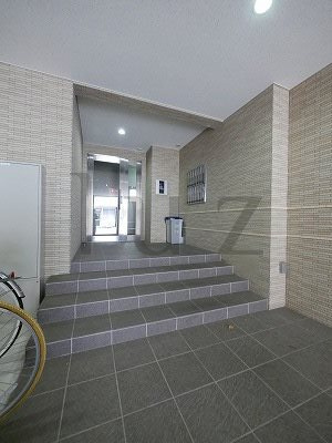 蒔田サウススクエアのエントランス