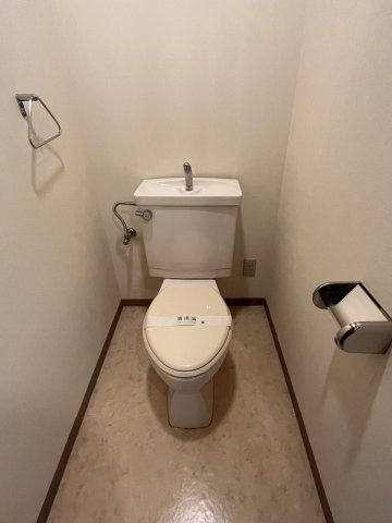 ☆トイレ☆702号室参考写真