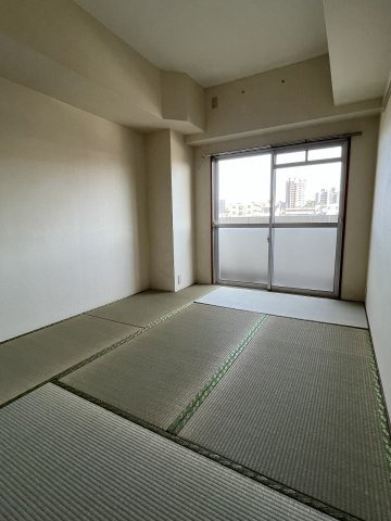 ☆和室6.0畳☆702号室参考写真