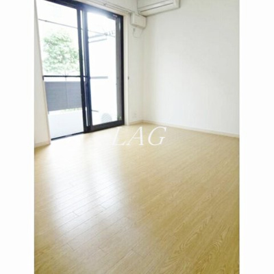 【居間・リビング】 | ウィッシュハイツⅡ | 洋室のお部屋です。