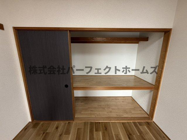 ロジェ藤阪の収納|ちょっとした収納スペースも充実しています